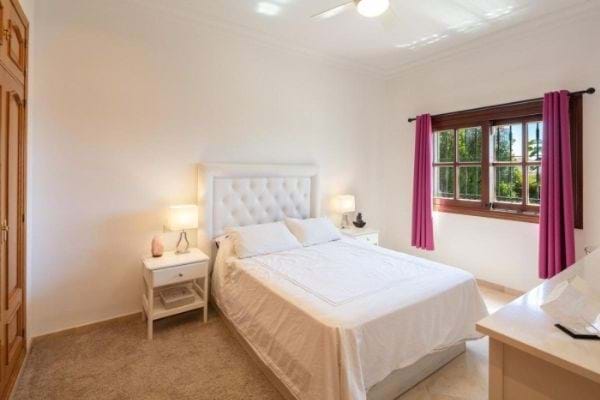 4 Bed, 5 Bath, HouseFor Sale, Malaga, Andalusia, 29679