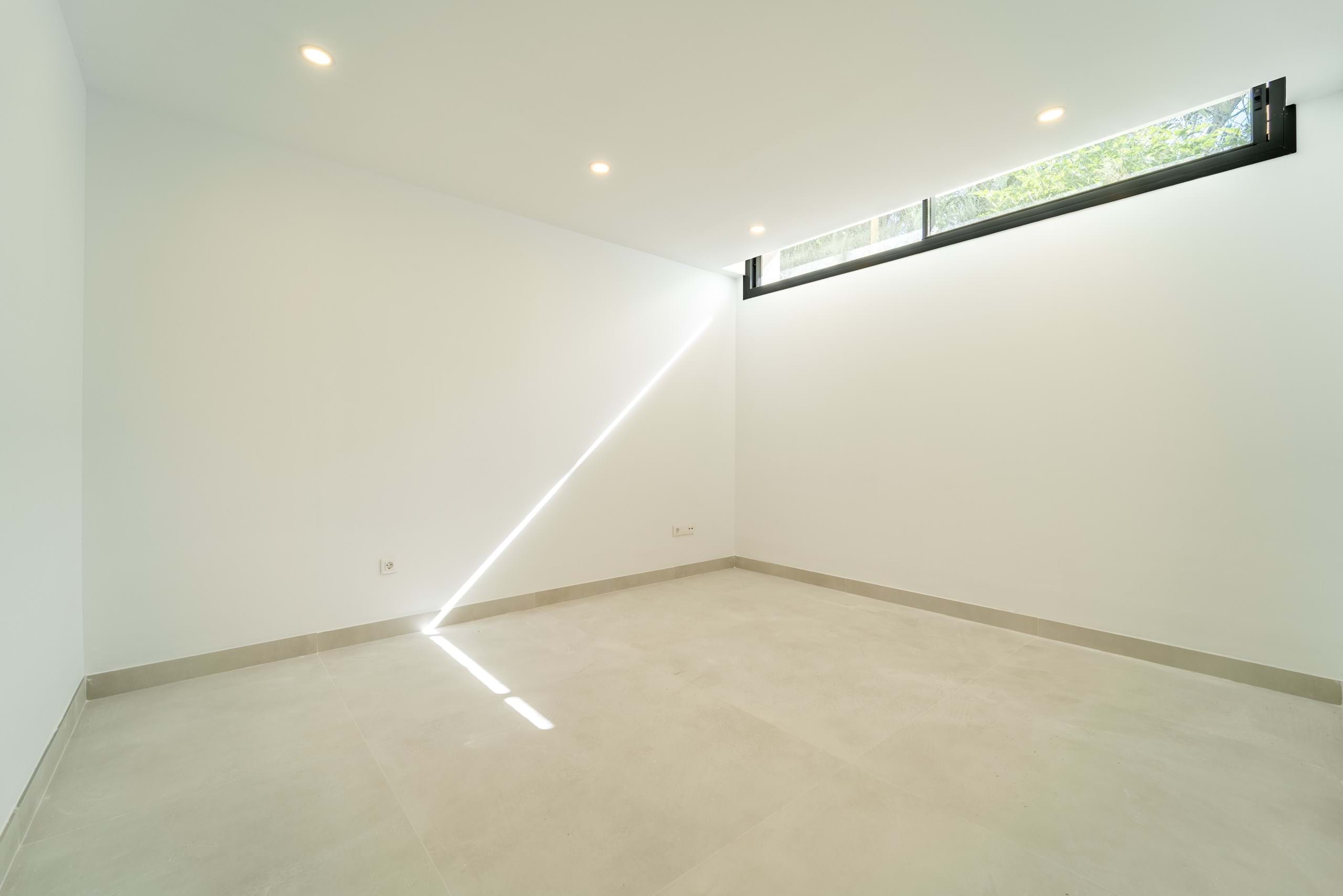 5 Bed, 4 Bath, HouseFor Sale, Malaga, Andalusia, 29639