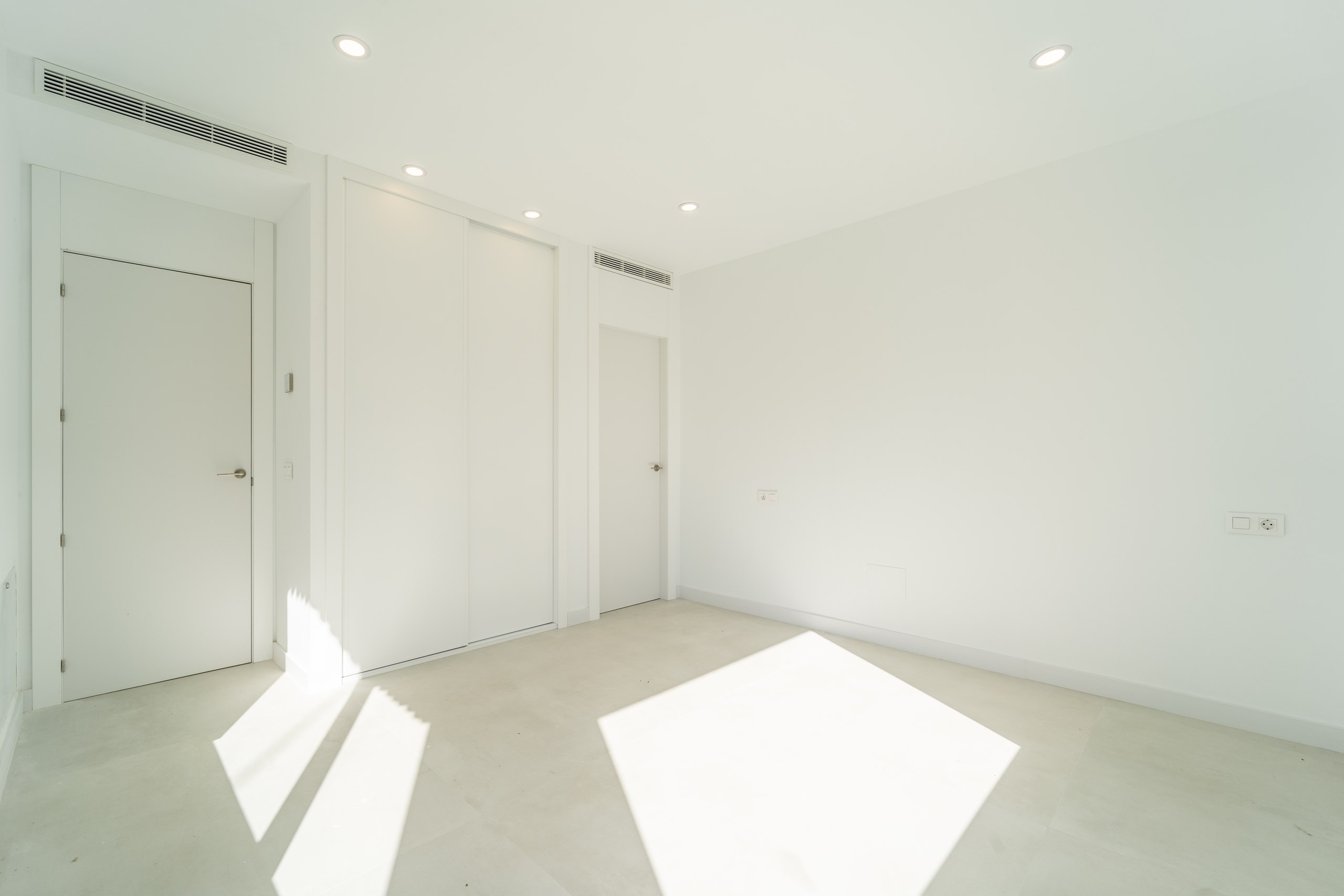 5 Bed, 4 Bath, HouseFor Sale, Malaga, Andalusia, 29639