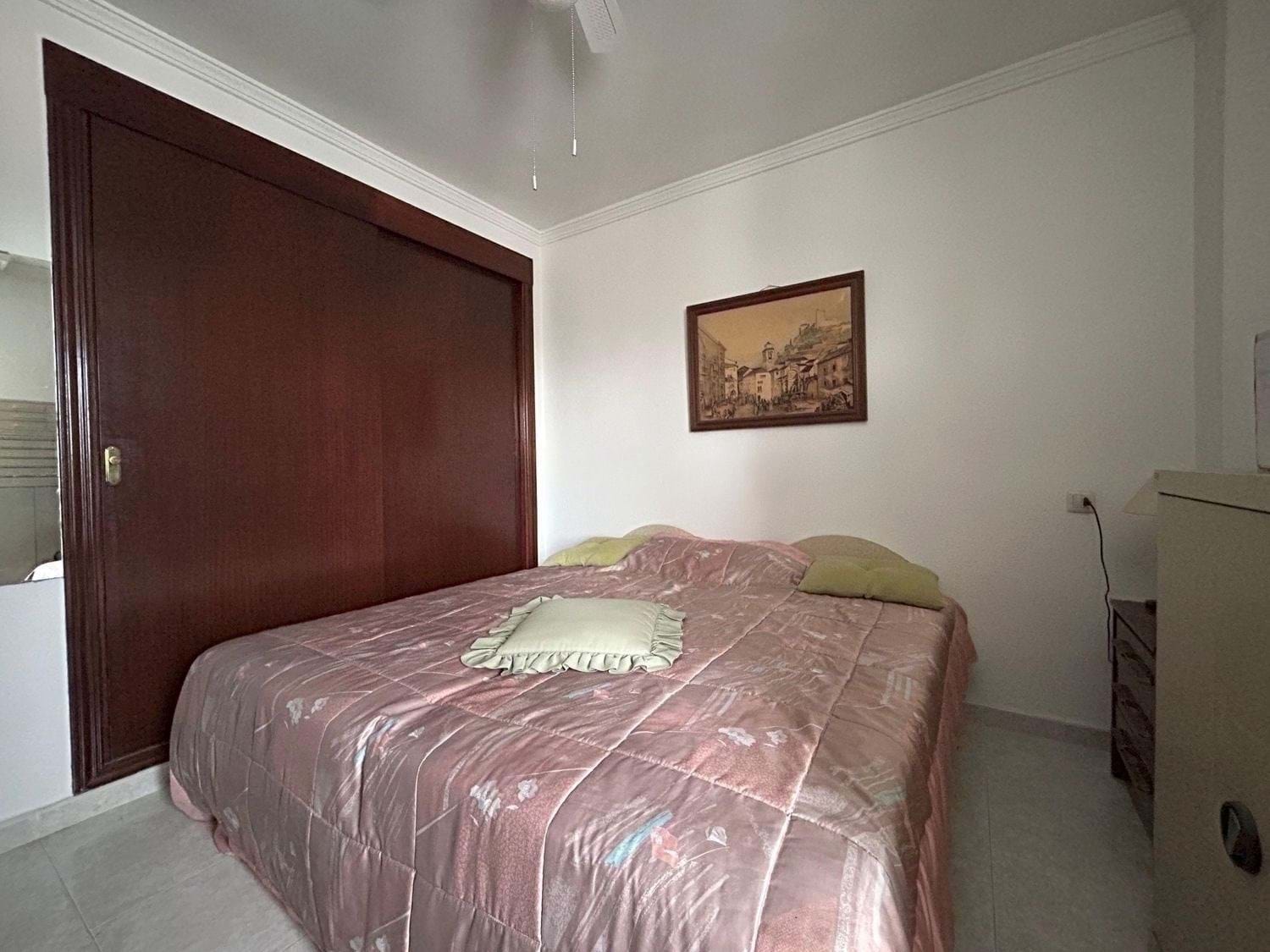 4 Bed, 2 Bath, ApartmentFor Sale, Malaga, Andalusia, 29631