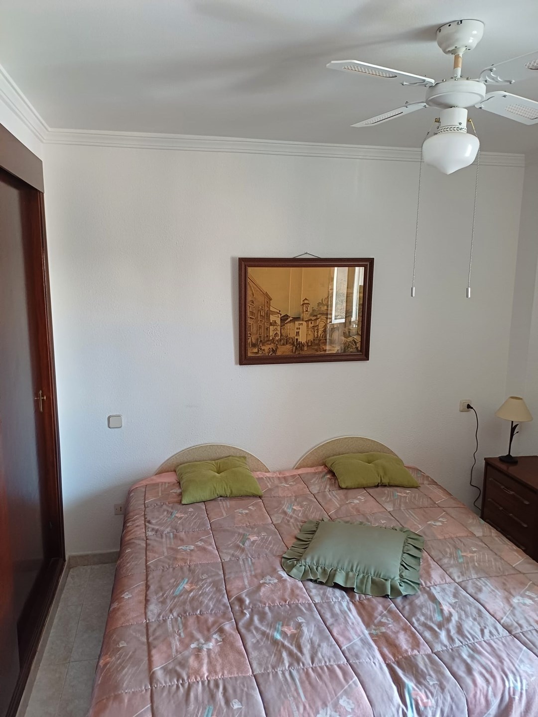 4 Bed, 2 Bath, ApartmentFor Sale, Malaga, Andalusia, 29631