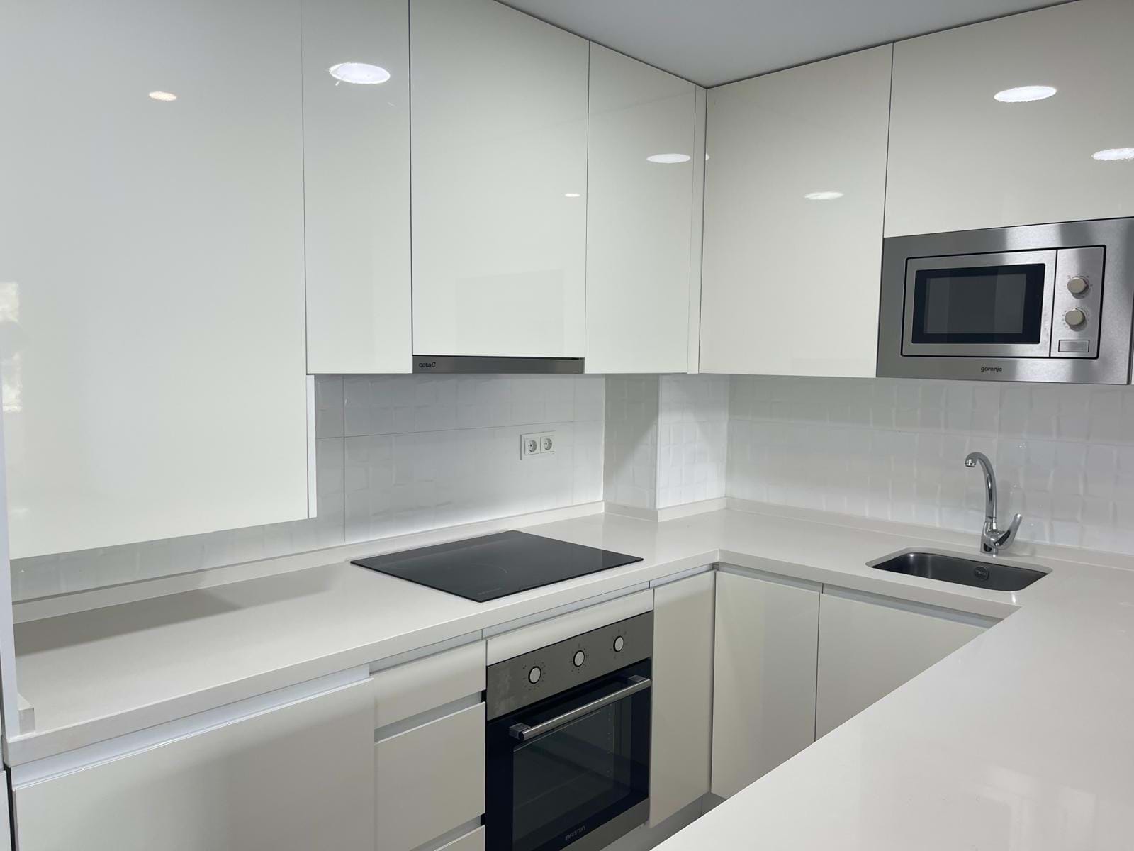 2 Bed, 2 Bath, ApartmentFor Sale, Malaga, Andalusia, 29604