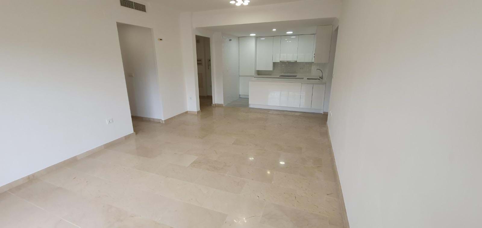 2 Bed, 2 Bath, ApartmentFor Sale, Malaga, Andalusia, 29604