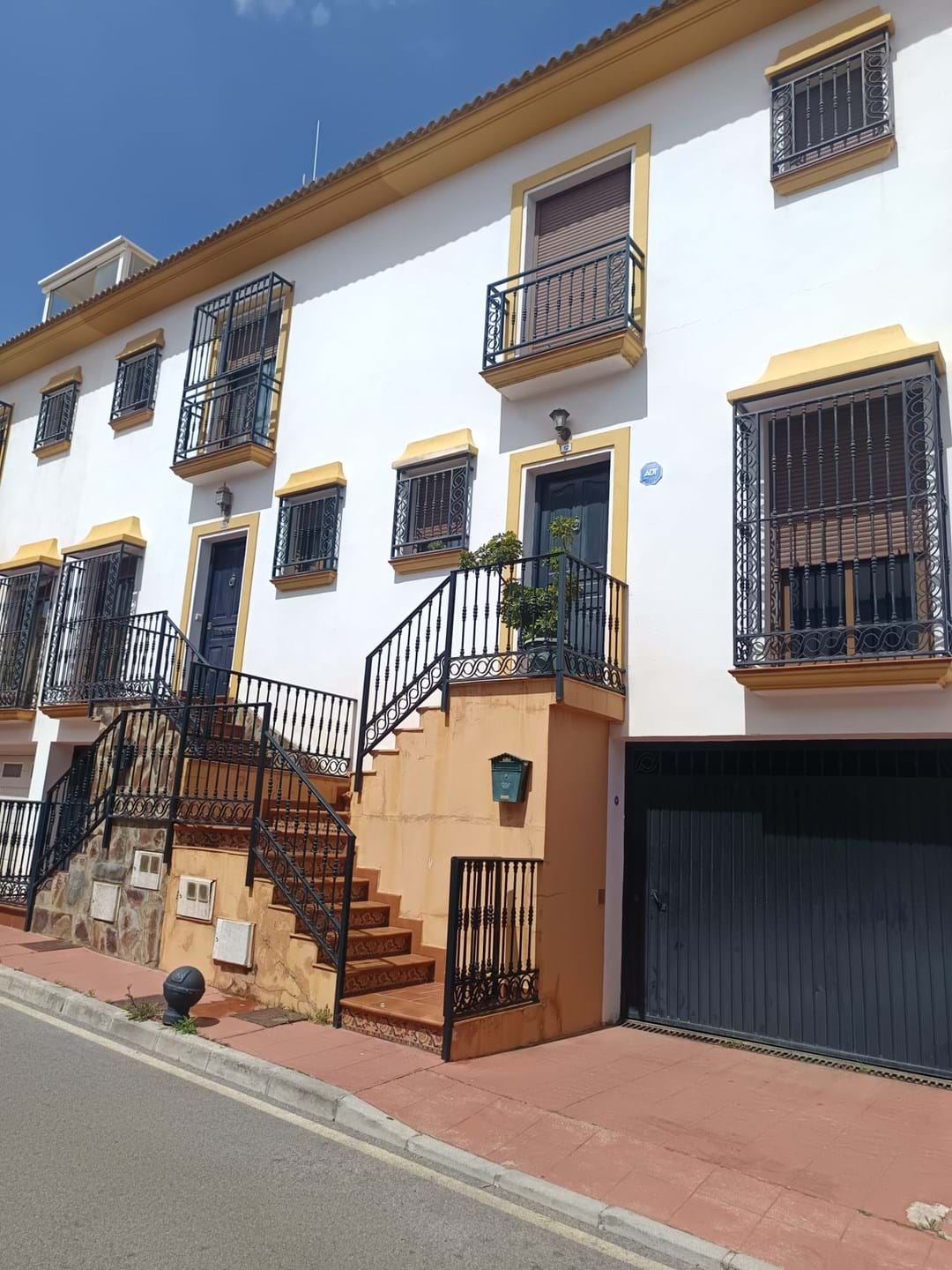 3 Bed, 2 Bath, HouseFor Sale, Malaga, Andalusia, 29639