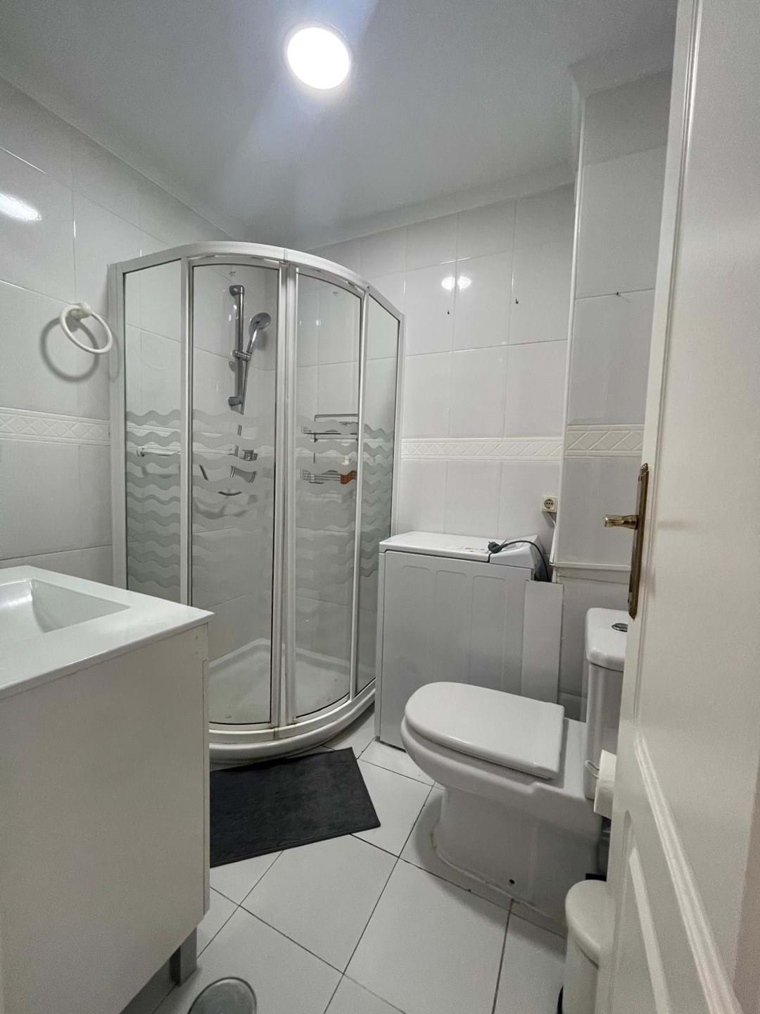 2 Bed, 1 Bath, ApartmentFor Sale, Malaga, Andalusia, 29640