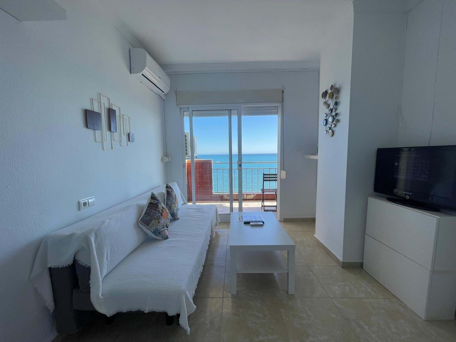 2 Bed, 1 Bath, ApartmentFor Sale, Malaga, Andalusia, 29640