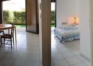 2 Bed, 1 Bath, ApartmentFor Sale, Rochefort, Charente-Maritime, 17200