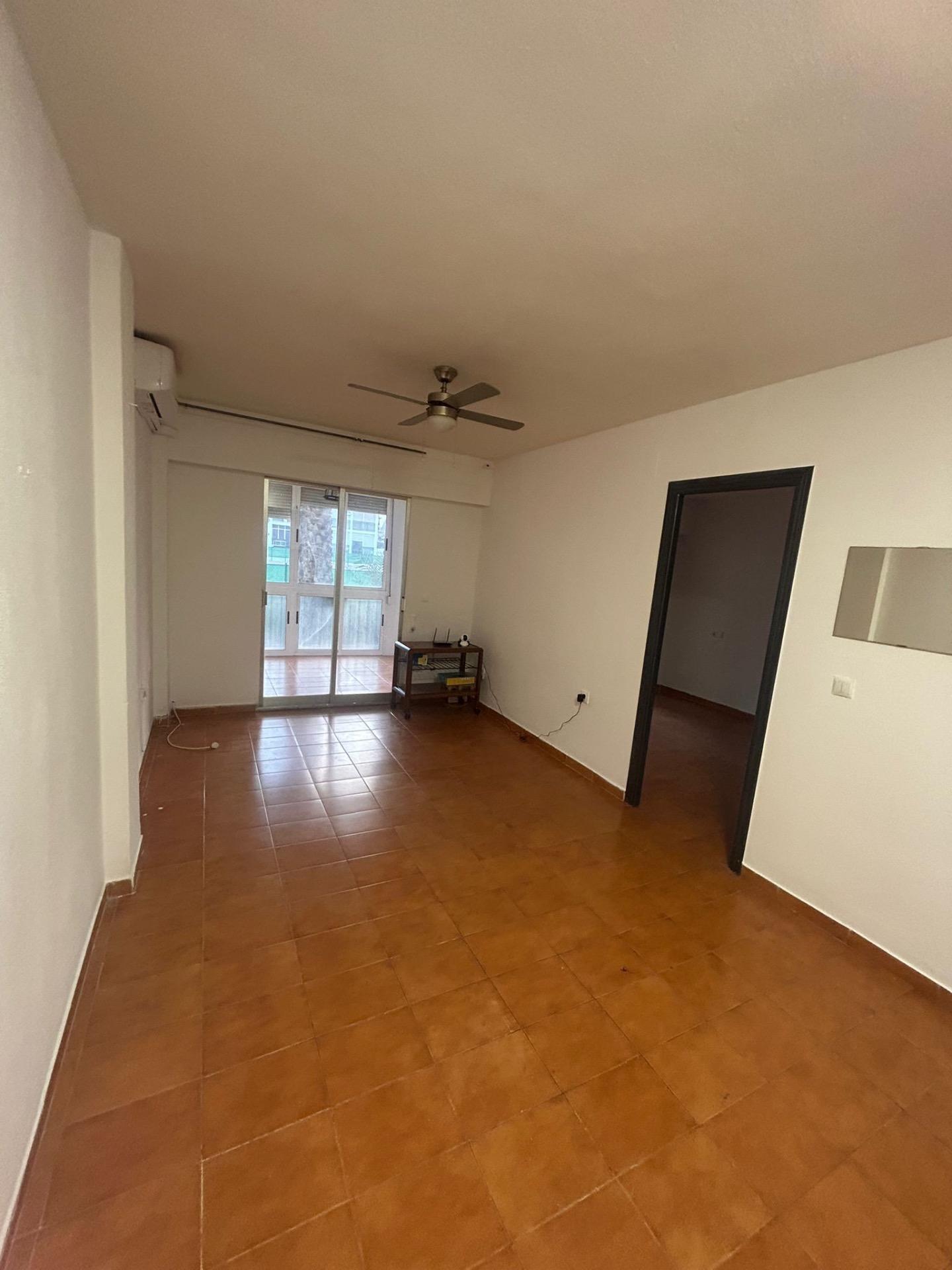 1 Bed, 1 Bath, ApartmentFor Sale, Torrevieja, Alicante