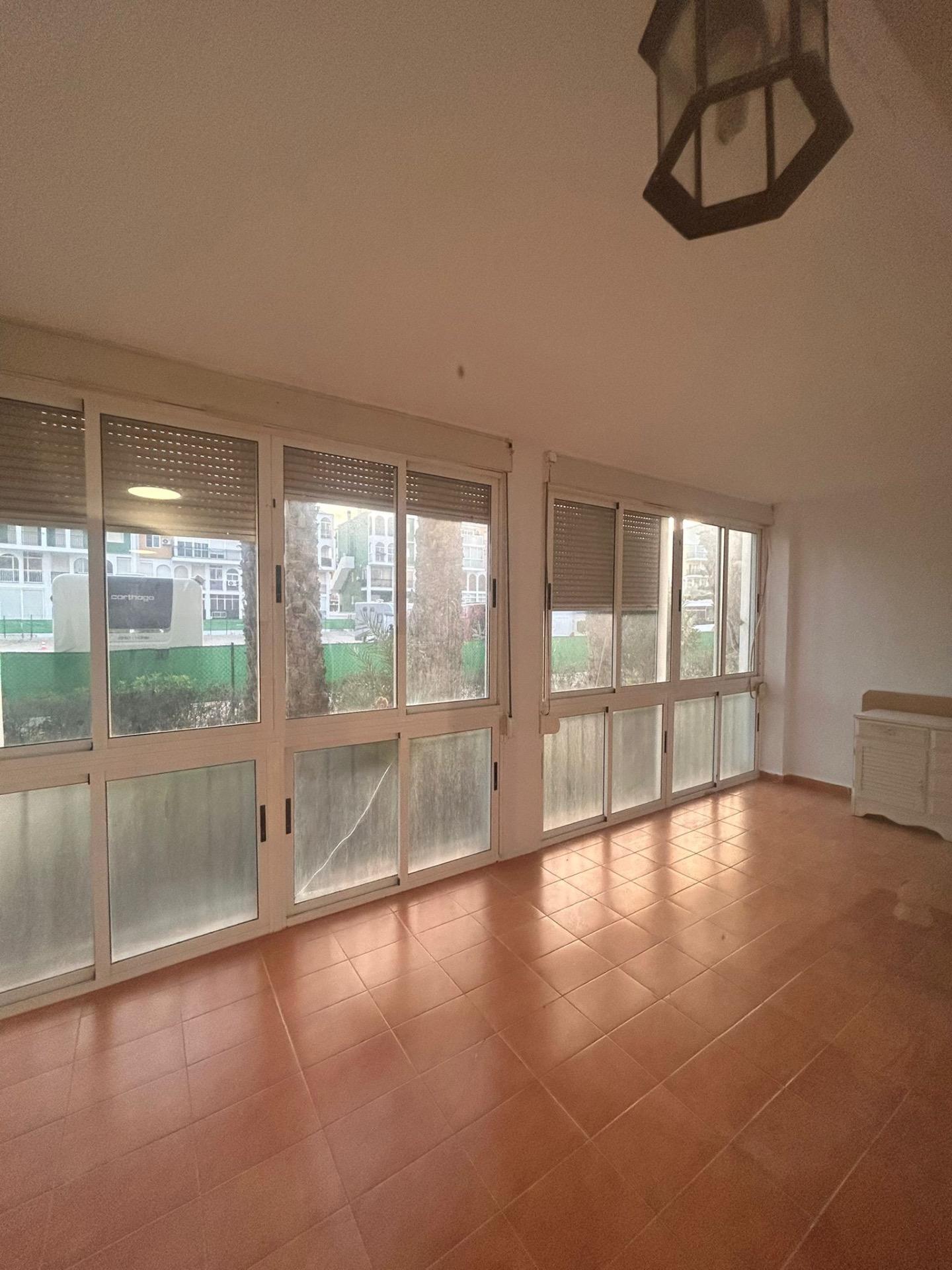 1 Bed, 1 Bath, ApartmentFor Sale, Torrevieja, Alicante