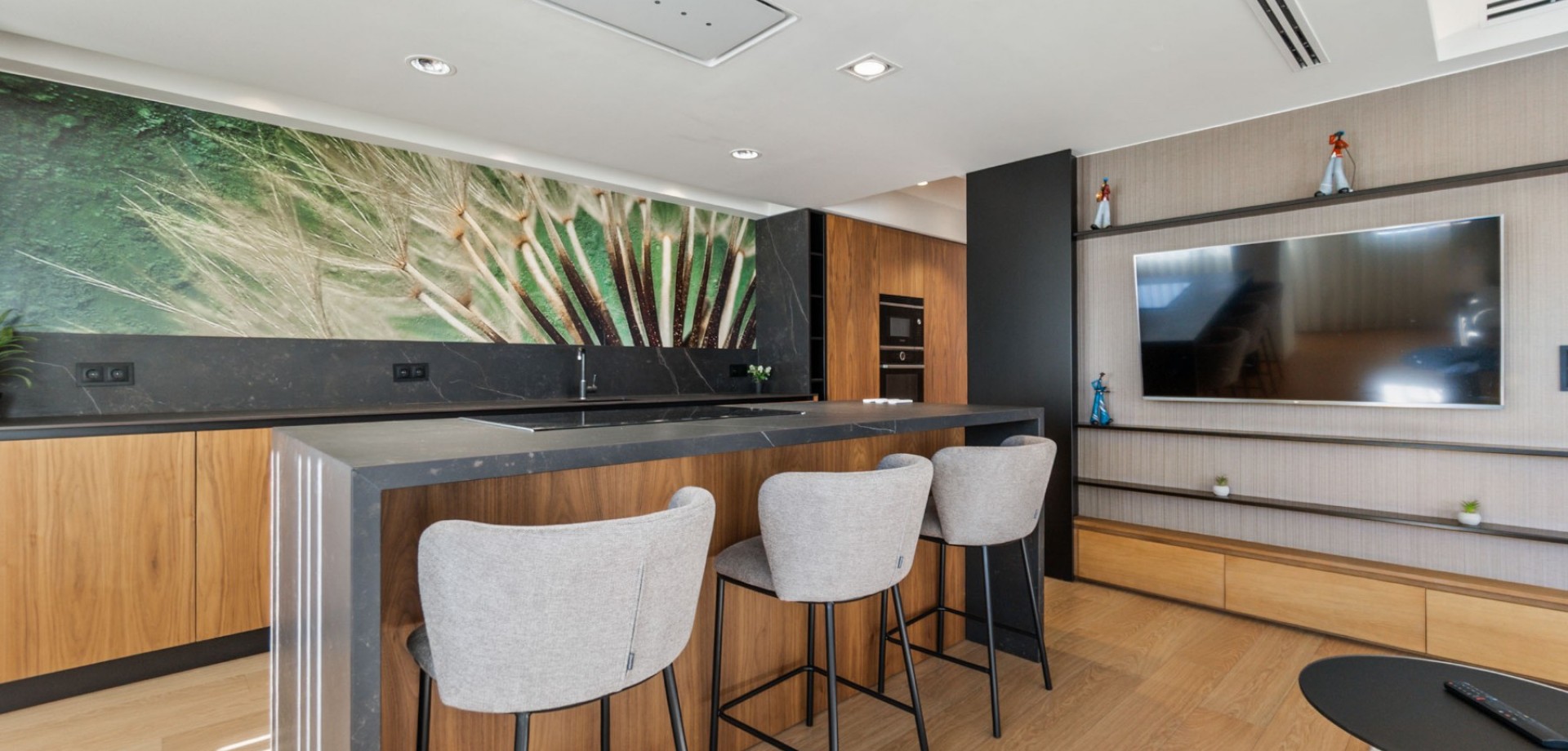 2 Bed, 2 Bath, ApartmentFor Sale, Torrevieja, Alicante