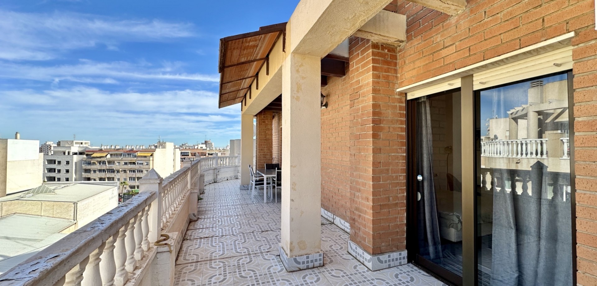 1 Bed, 1 Bath, ApartmentFor Sale, Torrevieja, Alicante