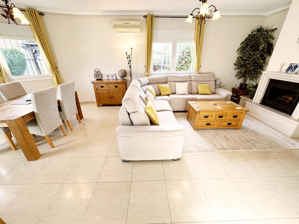 3 Bed, 2 Bath, HouseFor Sale, Lo Santiago, Murcia