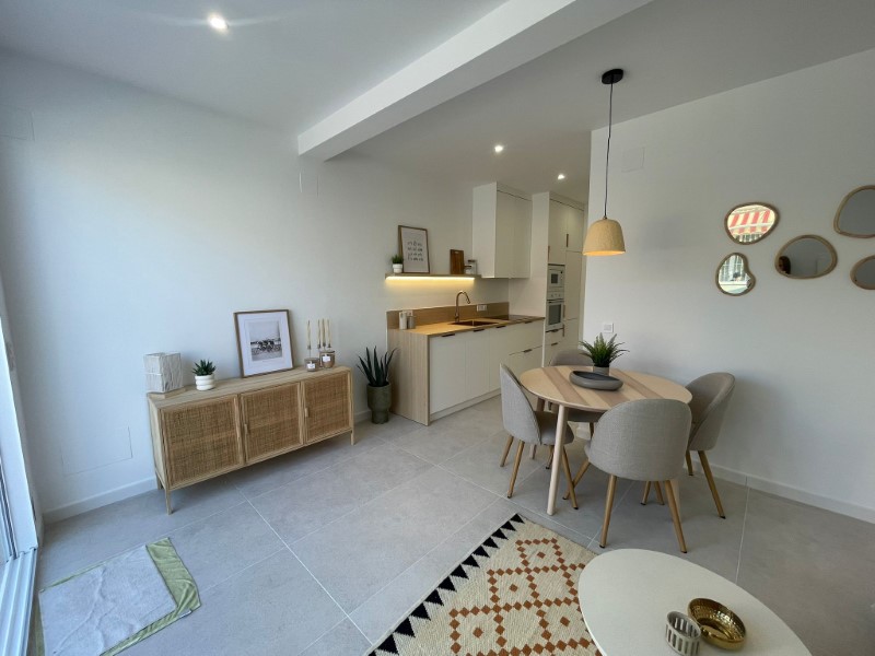 2 Bed, 1 Bath, HouseFor Sale, Torrevieja, Alicante