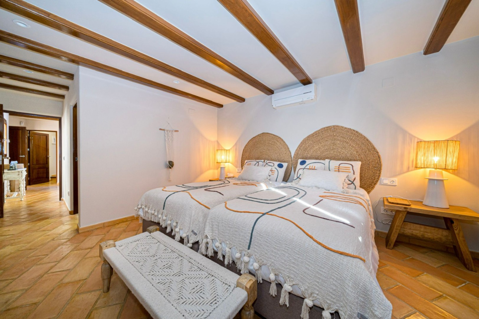 5 Bed, 4 Bath, HouseFor Sale, Javea, Alicante