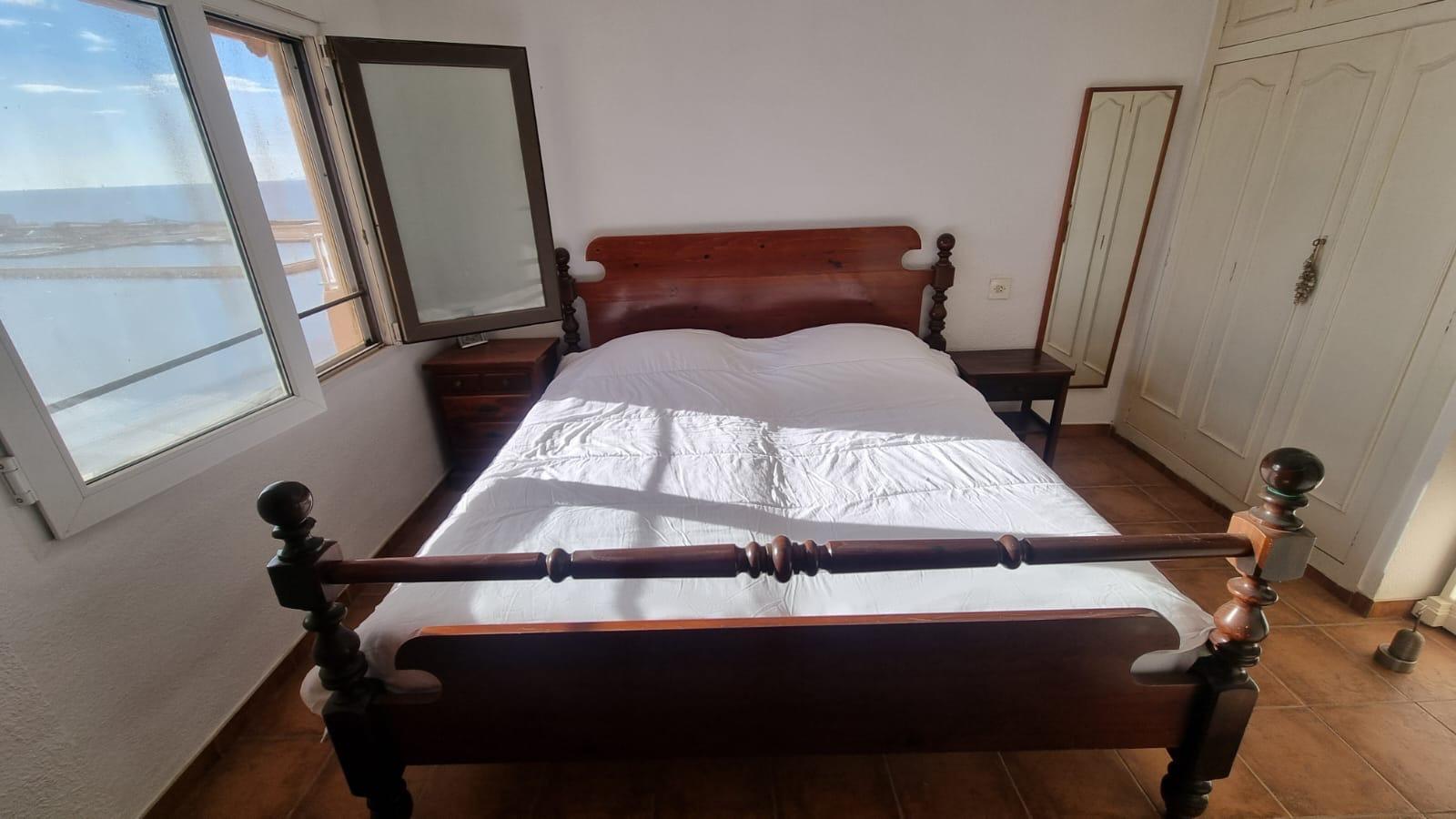 3 Bed, 2 Bath, ApartmentFor Sale, Torrevieja, Alicante