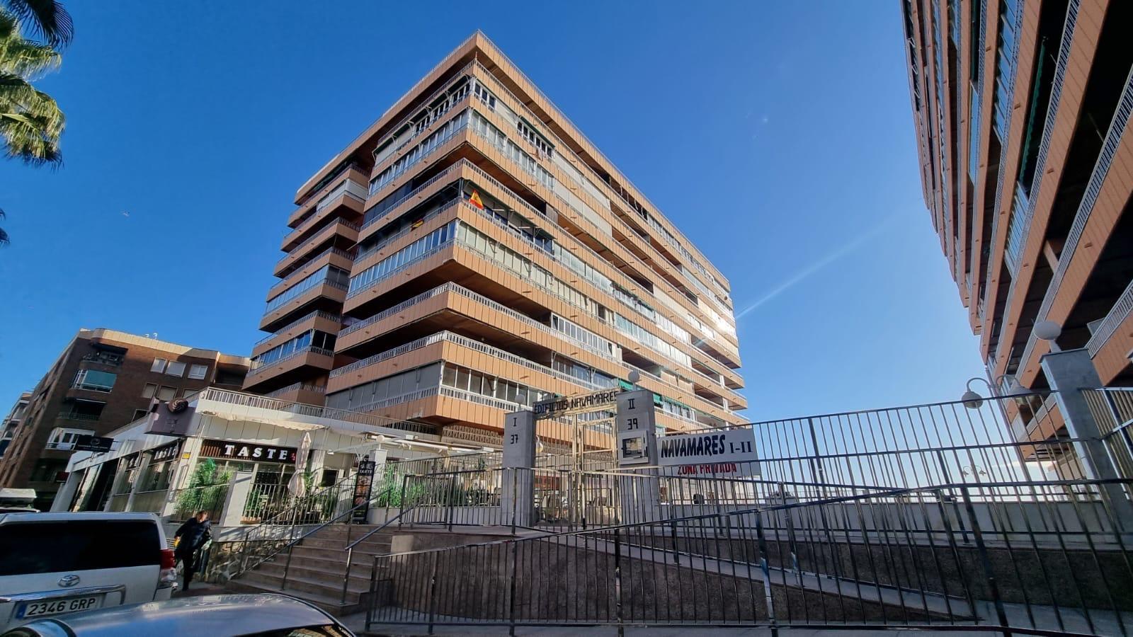 3 Bed, 2 Bath, ApartmentFor Sale, Torrevieja, Alicante