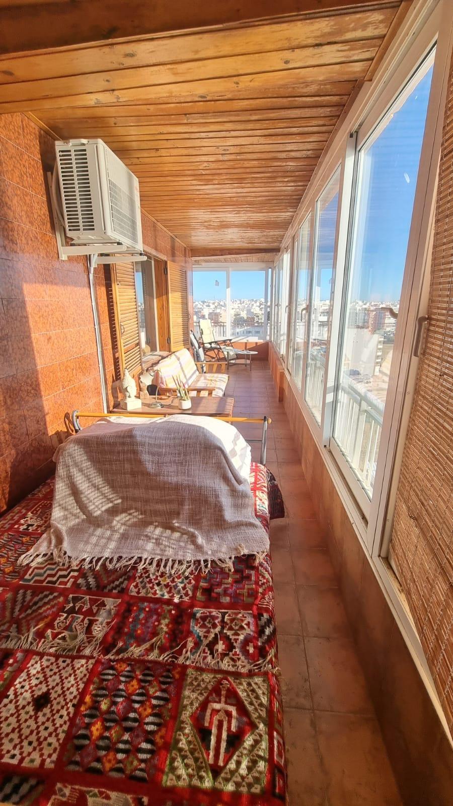 3 Bed, 2 Bath, ApartmentFor Sale, Torrevieja, Alicante