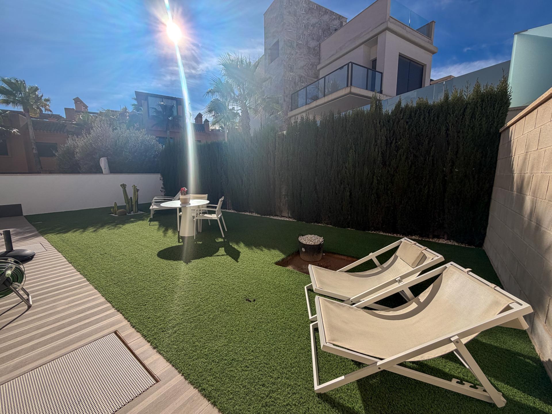 4 Bed, 3 Bath, HouseFor Sale, San Miguel de Salinas, Alicante