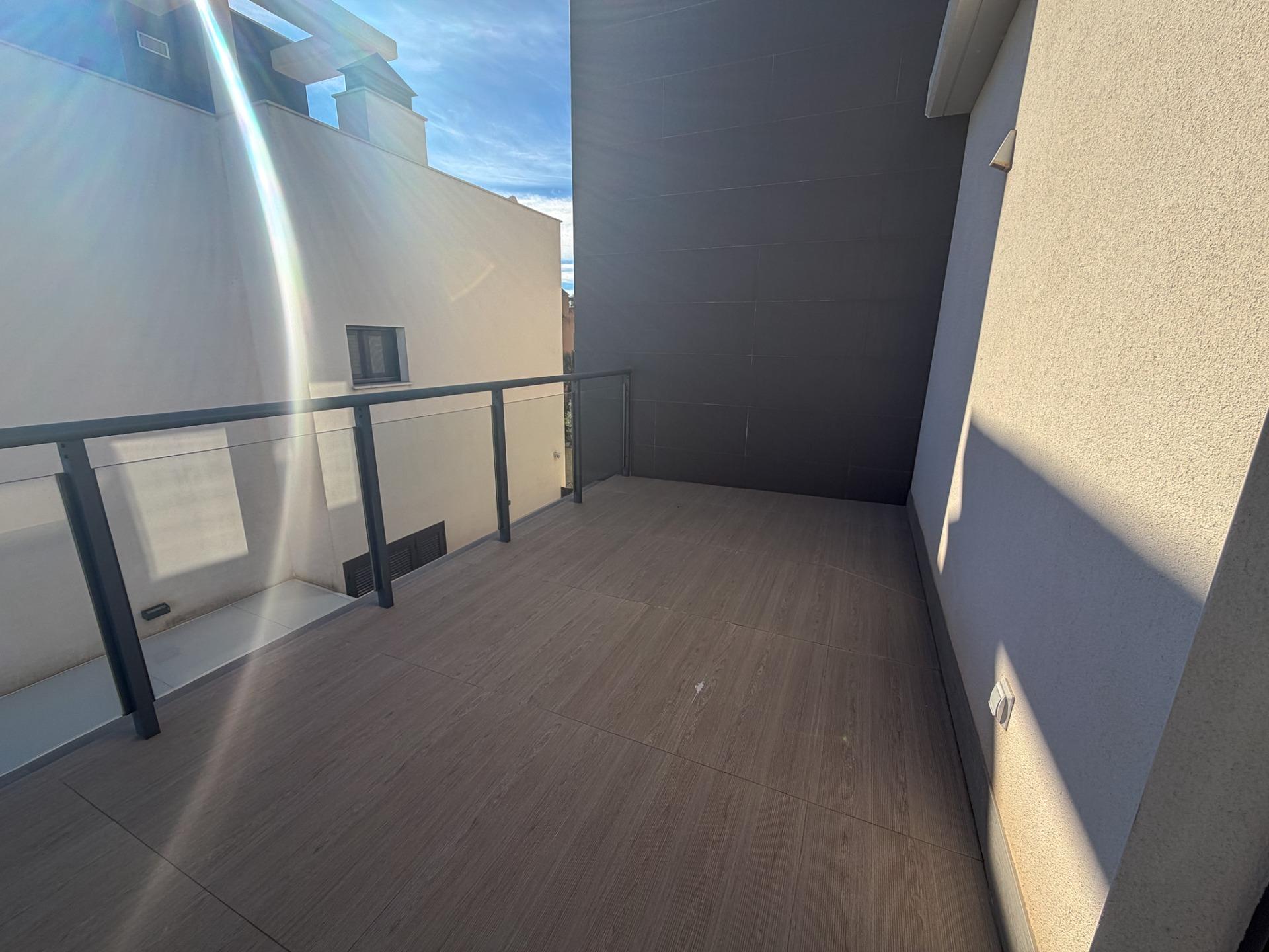 4 Bed, 3 Bath, HouseFor Sale, San Miguel de Salinas, Alicante