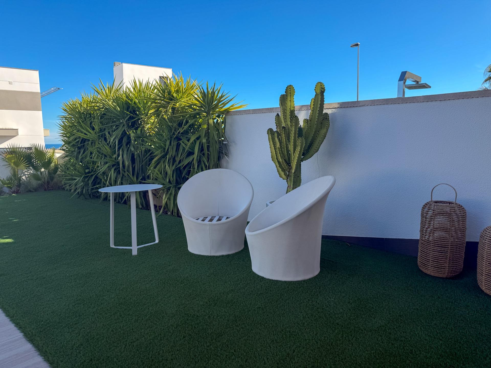 4 Bed, 3 Bath, HouseFor Sale, San Miguel de Salinas, Alicante