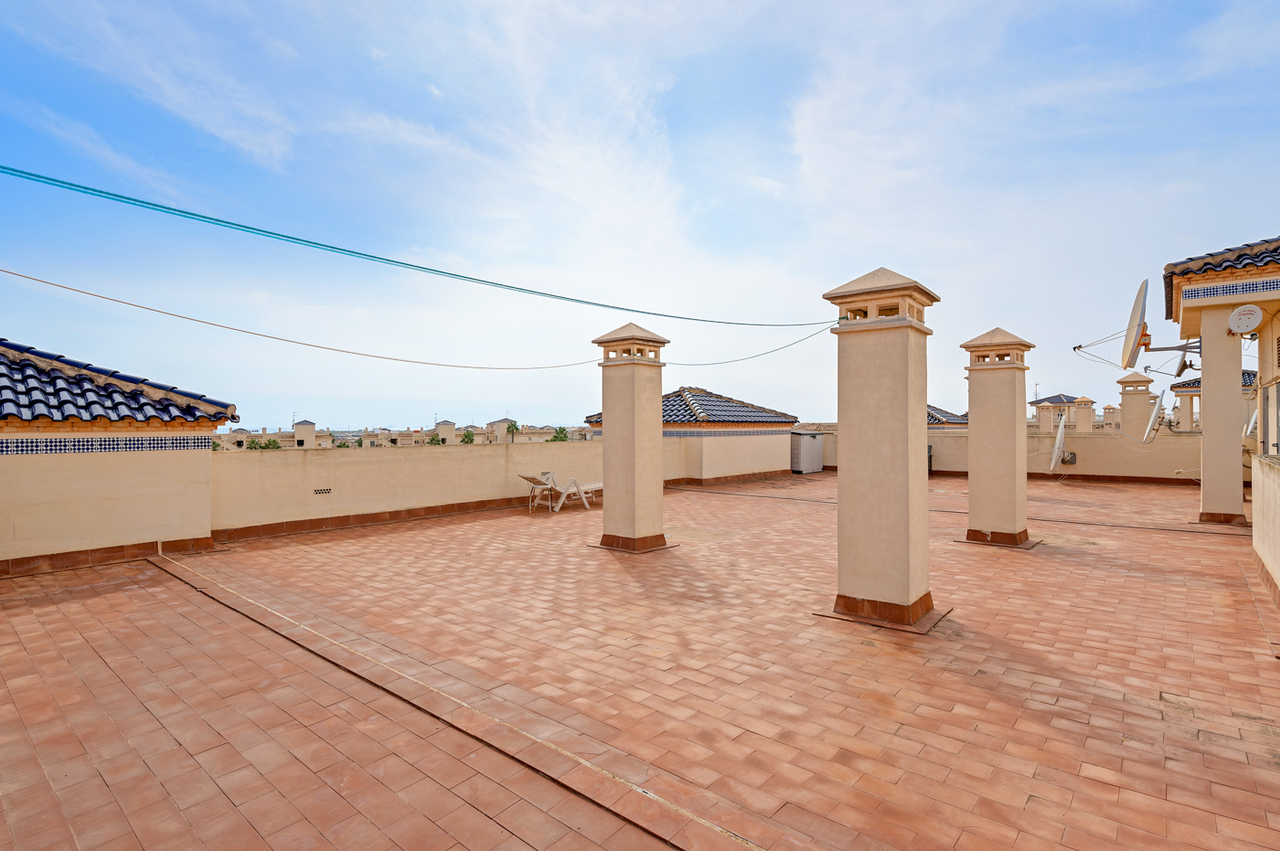 2 Bed, 2 Bath, ApartmentFor Sale, Playa Flamenca, Alicante