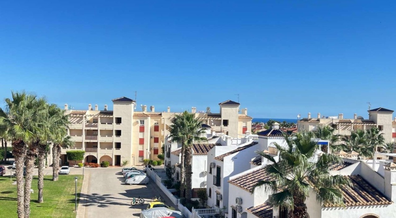 2 Bed, 2 Bath, ApartmentFor Sale, Playa Flamenca, Alicante