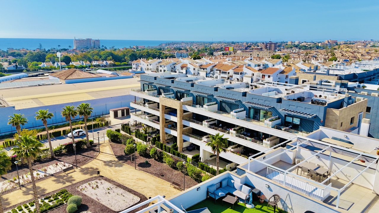 2 Bed, 1 Bath, ApartmentFor Sale, Playa Flamenca, Alicante