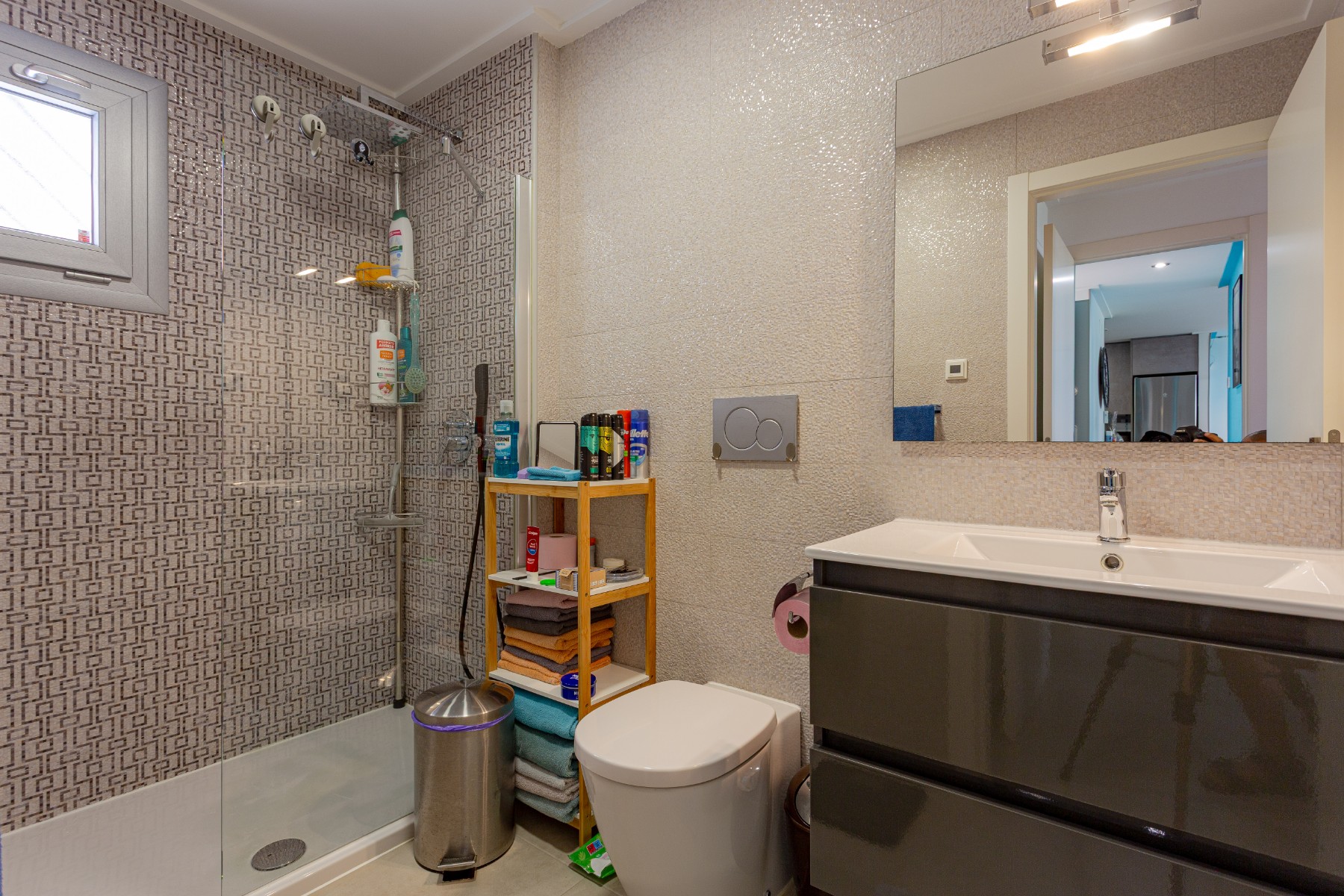 2 Bed, 2 Bath, ApartmentFor Sale, Torrevieja, Alicante