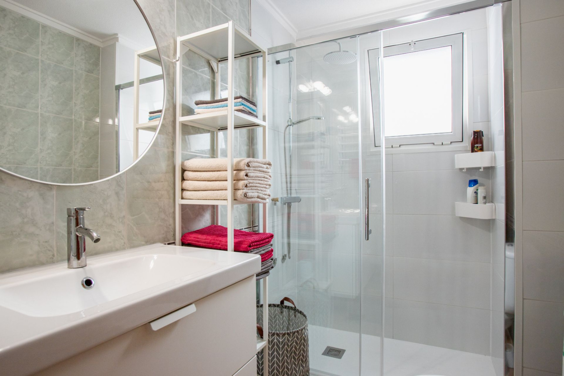 2 Bed, 1 Bath, ApartmentFor Sale, Torrevieja, Alicante