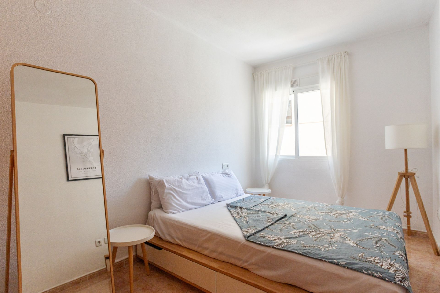 2 Bed, 1 Bath, ApartmentFor Sale, Torrevieja, Alicante