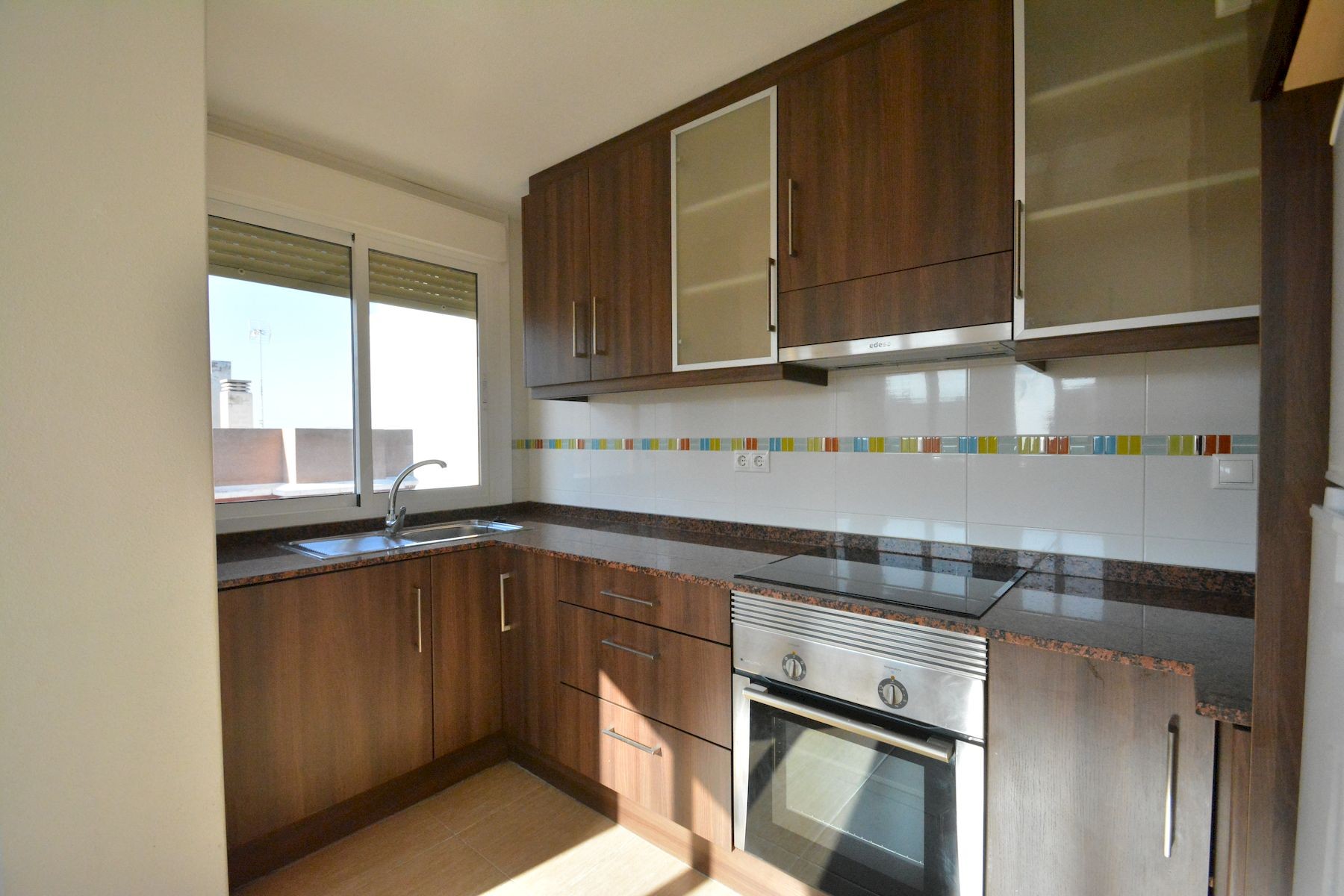 3 Bed, 2 Bath, ApartmentFor Sale, Guardamar Del Segura, Alicante
