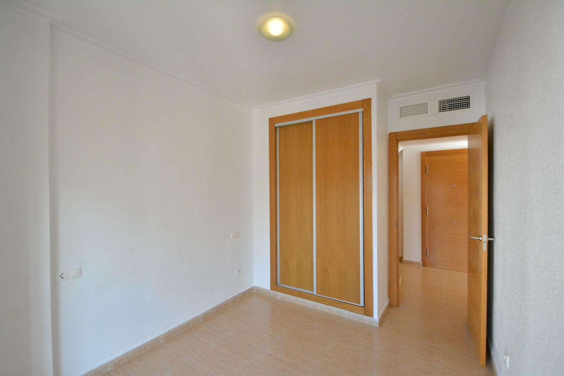 3 Bed, 2 Bath, ApartmentFor Sale, Guardamar Del Segura, Alicante
