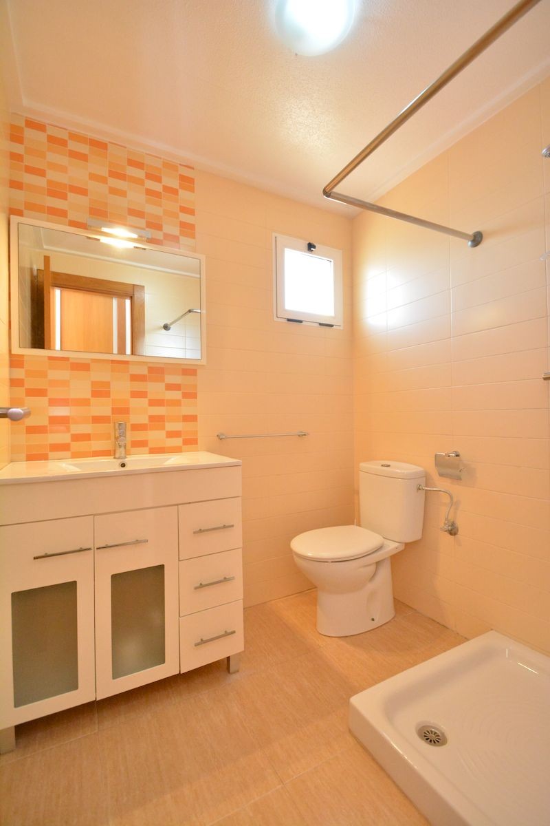 3 Bed, 2 Bath, ApartmentFor Sale, Guardamar Del Segura, Alicante