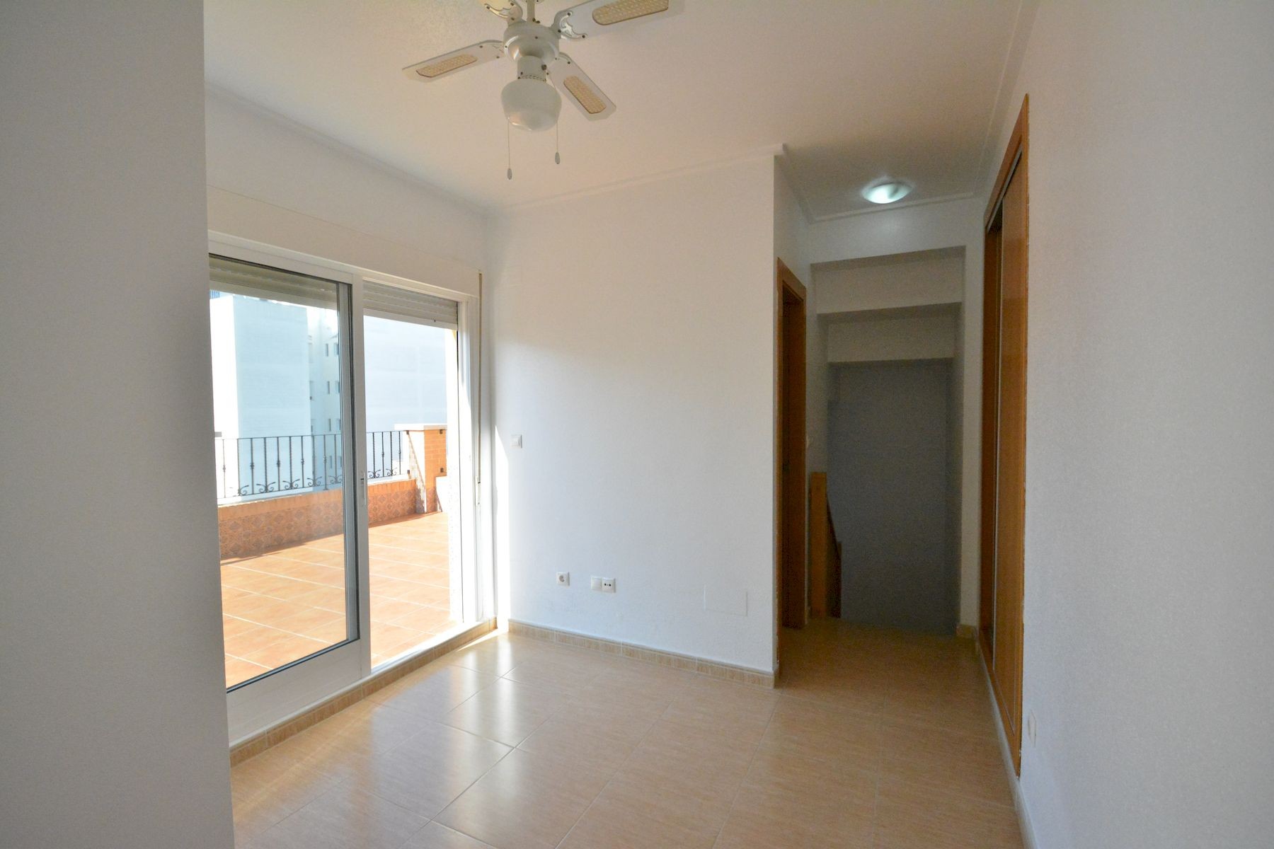 3 Bed, 2 Bath, ApartmentFor Sale, Guardamar Del Segura, Alicante