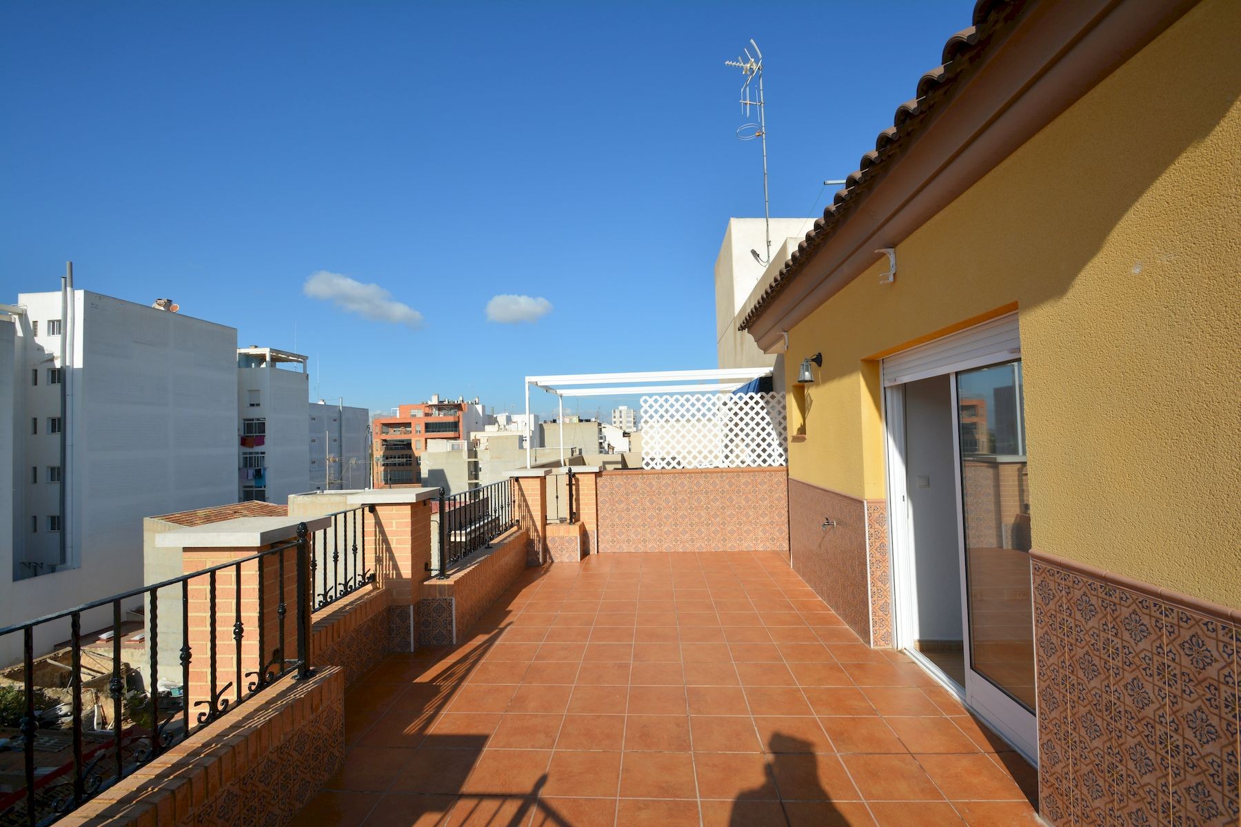 3 Bed, 2 Bath, ApartmentFor Sale, Guardamar Del Segura, Alicante