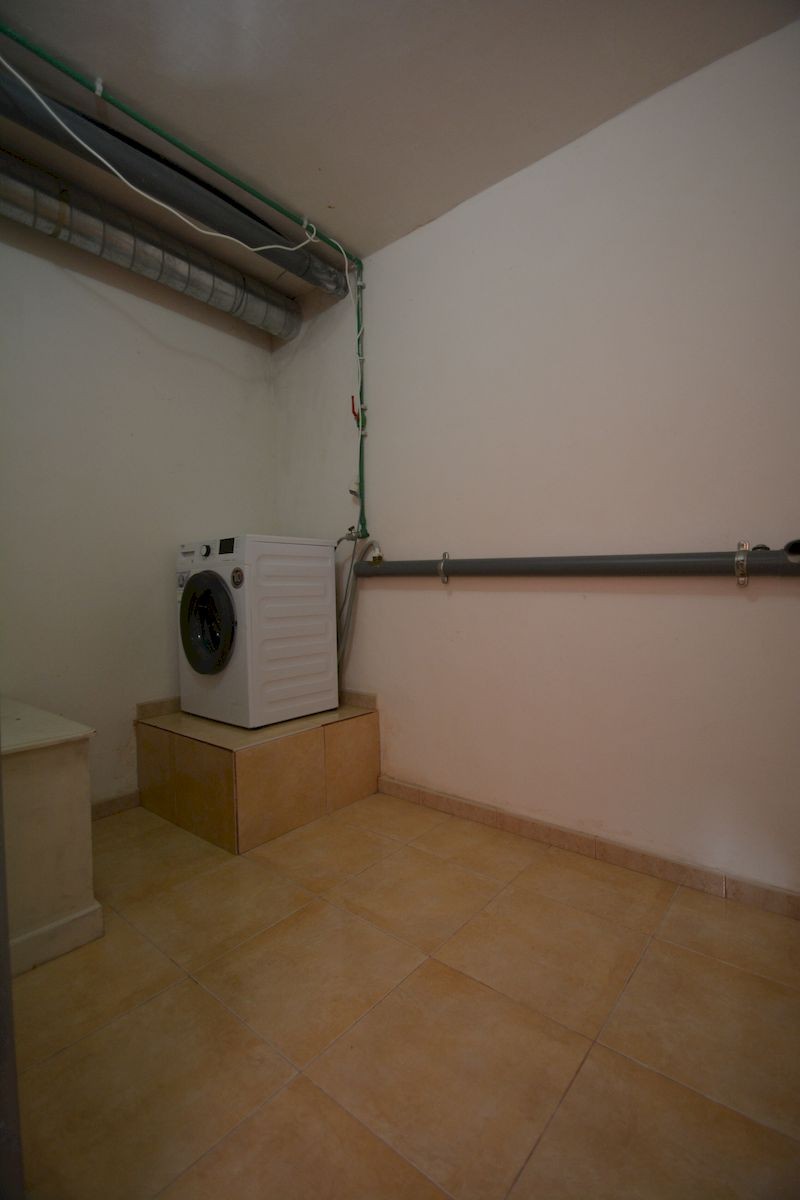 3 Bed, 2 Bath, ApartmentFor Sale, Guardamar Del Segura, Alicante