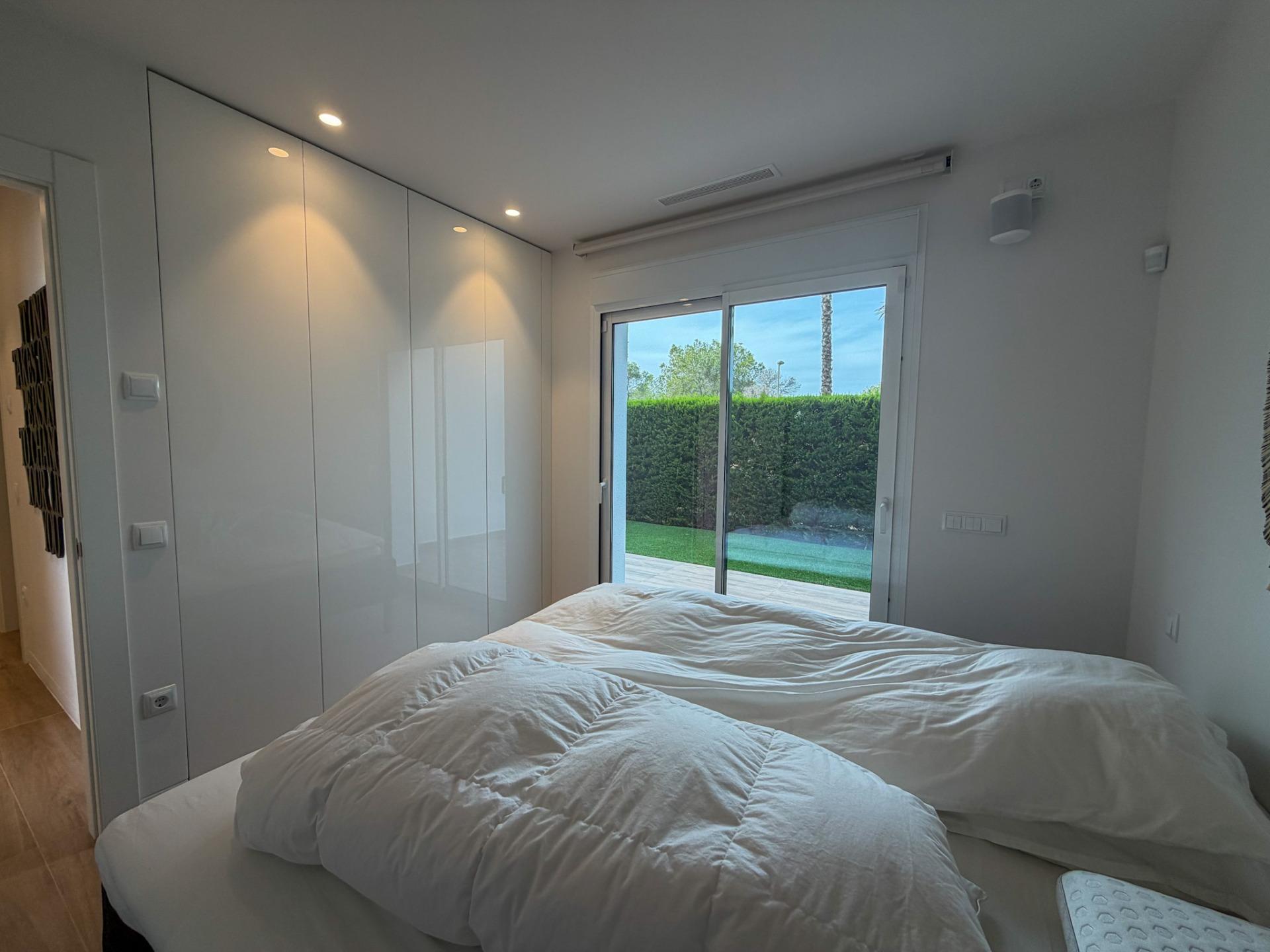 3 Bed, 2 Bath, ApartmentFor Sale, Orihuela, Alicante