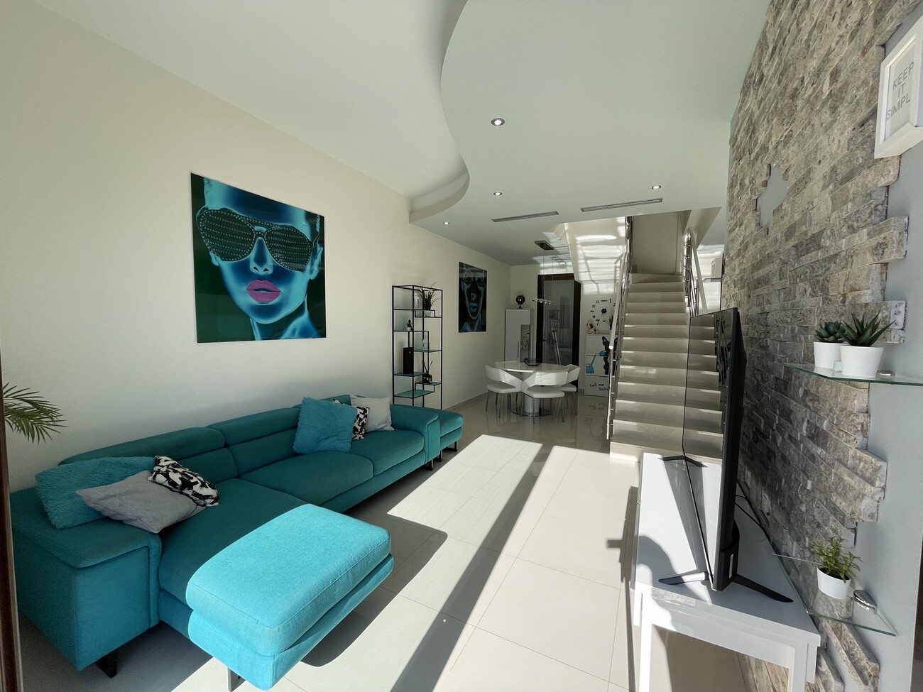 2 Bed, 1 Bath, HouseFor Sale, Villamartin, Alicante