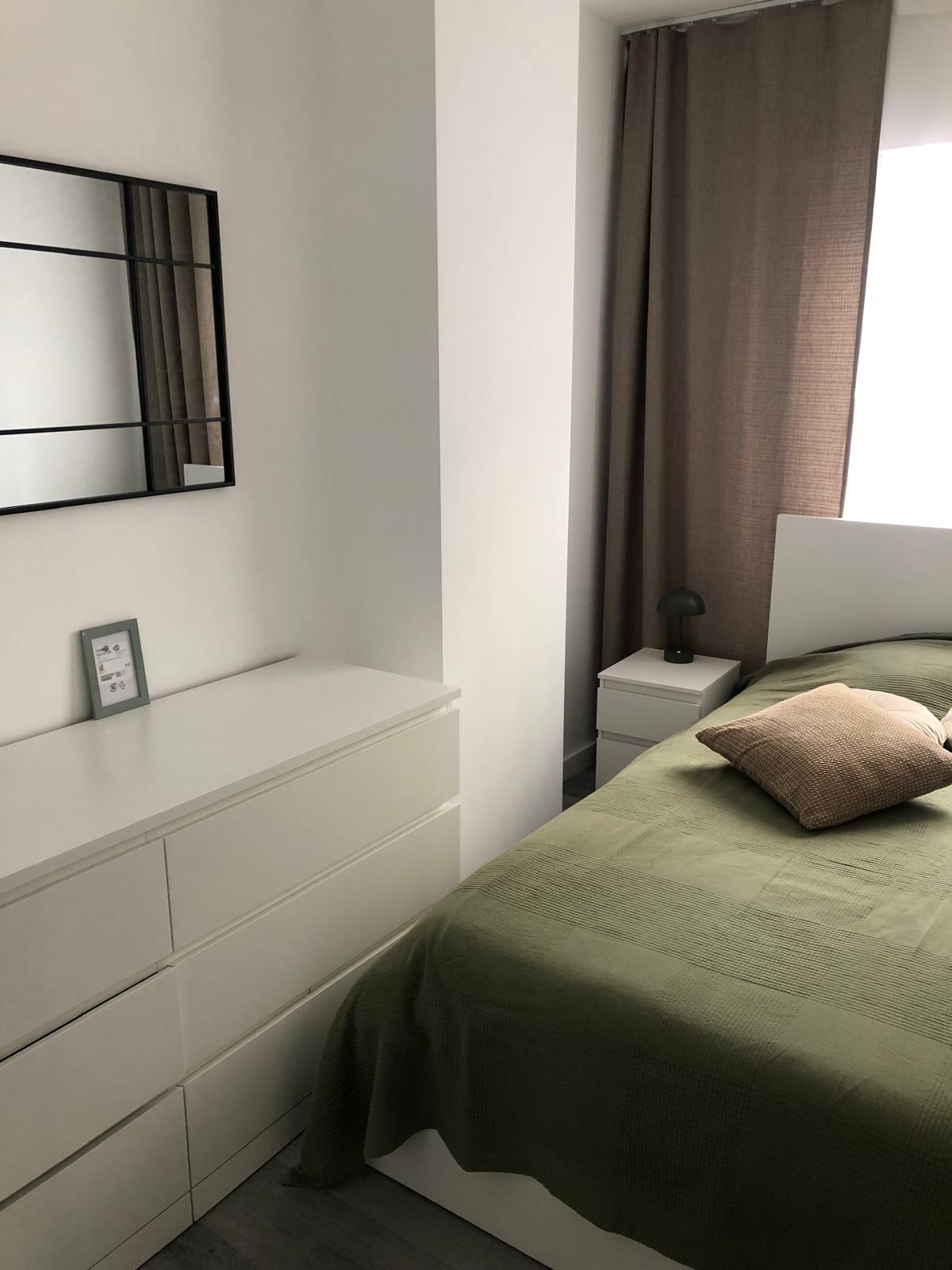 2 Bed, 1 Bath, ApartmentFor Sale, Torrevieja, Alicante