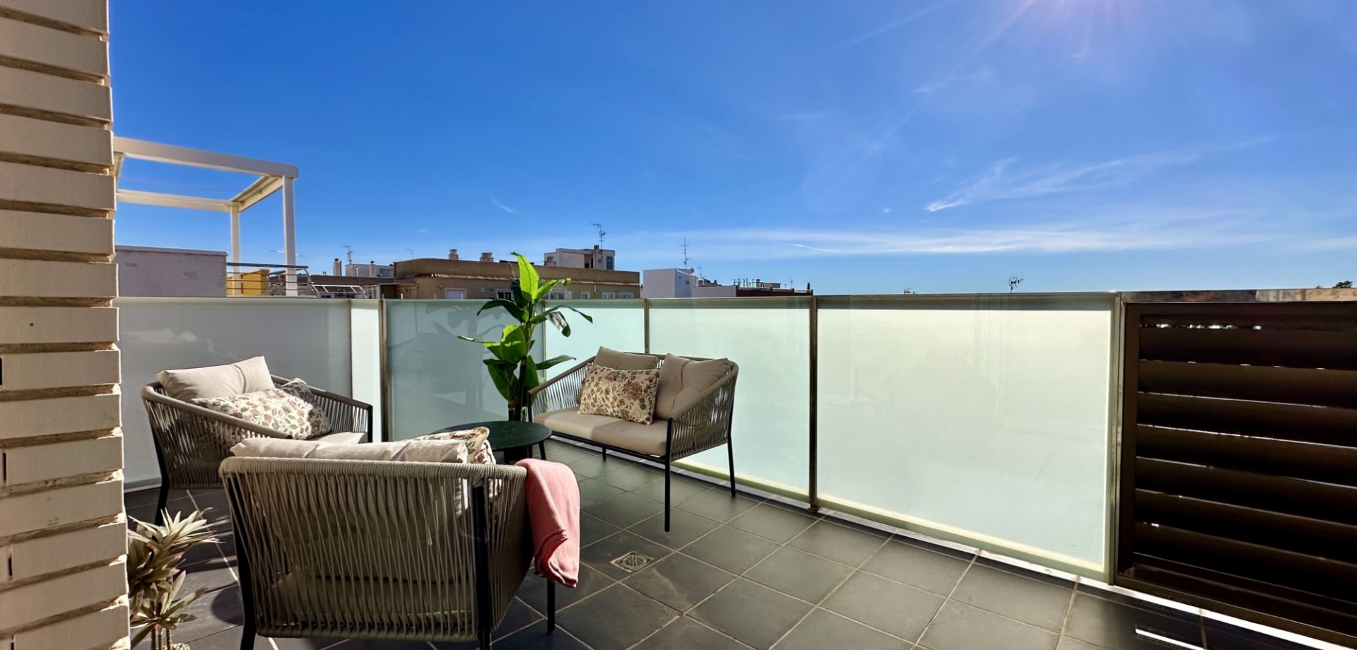 3 Bed, 2 Bath, ApartmentFor Sale, Torrevieja, Alicante