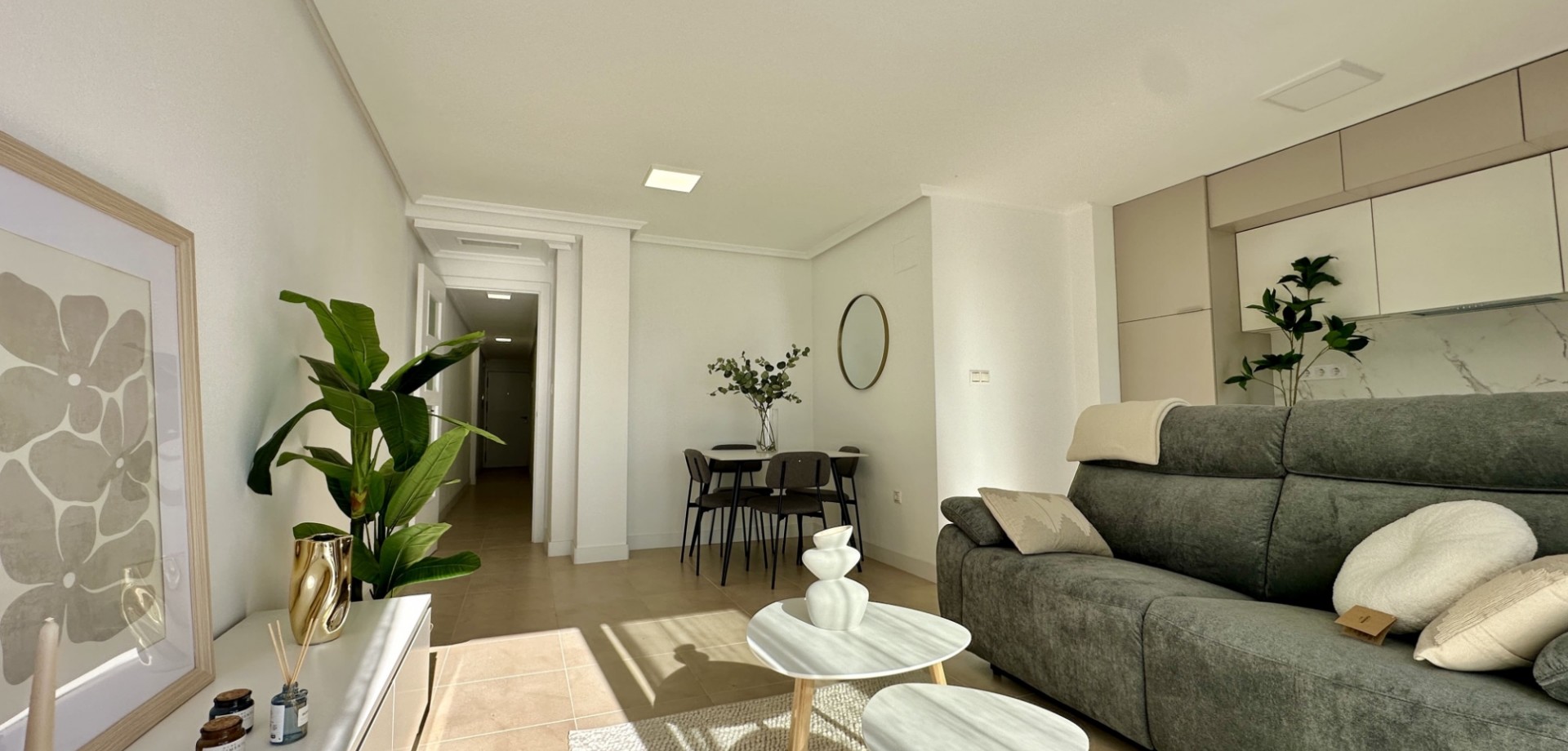 3 Bed, 2 Bath, ApartmentFor Sale, Torrevieja, Alicante