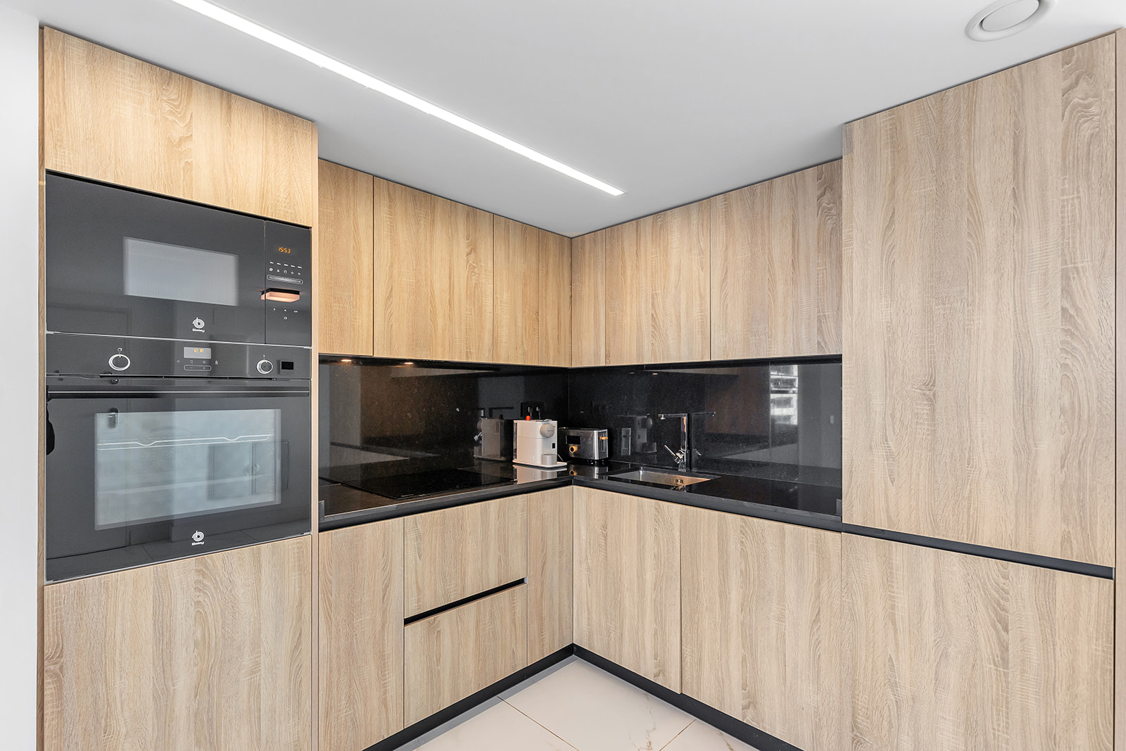 2 Bed, 2 Bath, ApartmentFor Sale, Torrevieja, Alicante