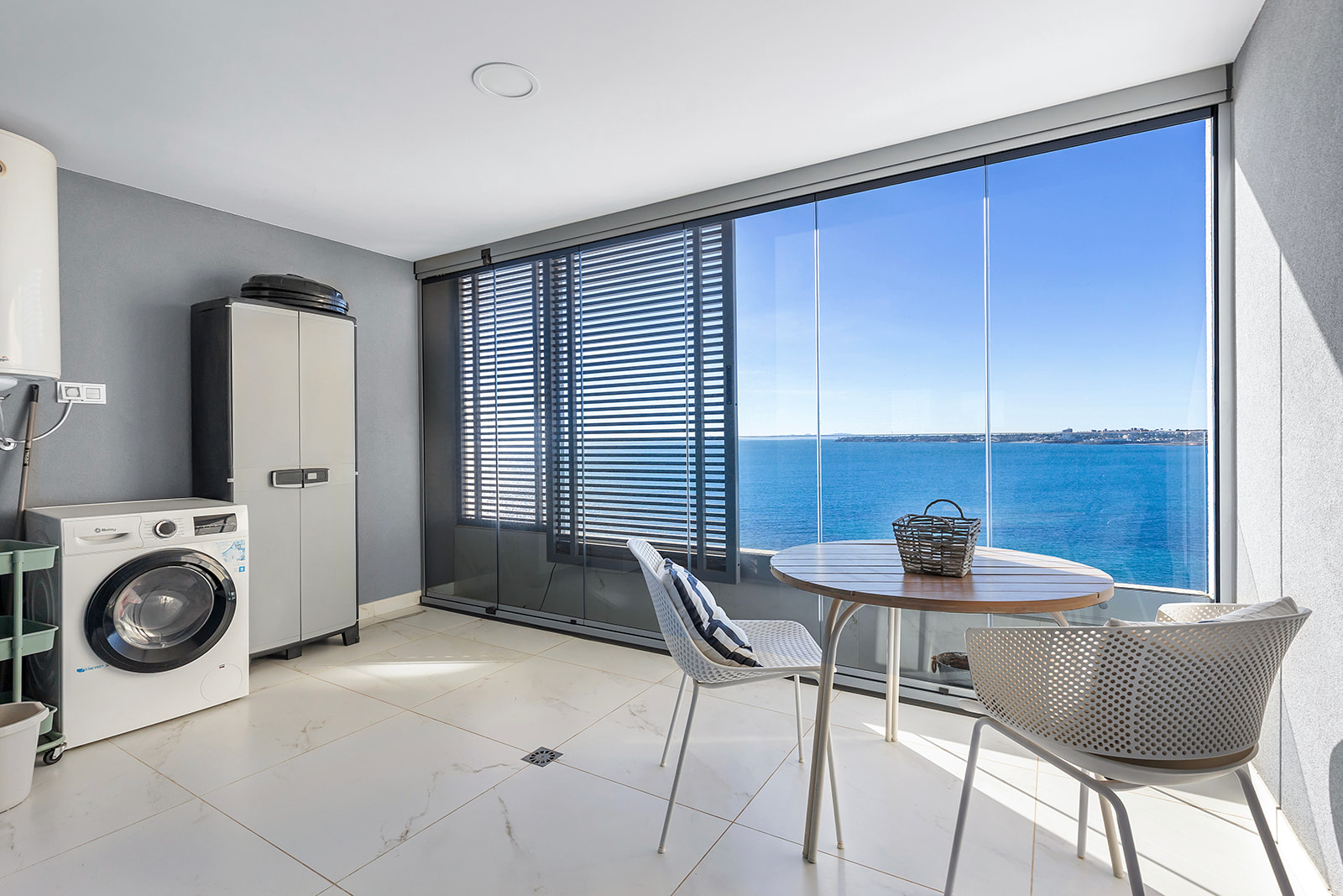 2 Bed, 2 Bath, ApartmentFor Sale, Torrevieja, Alicante