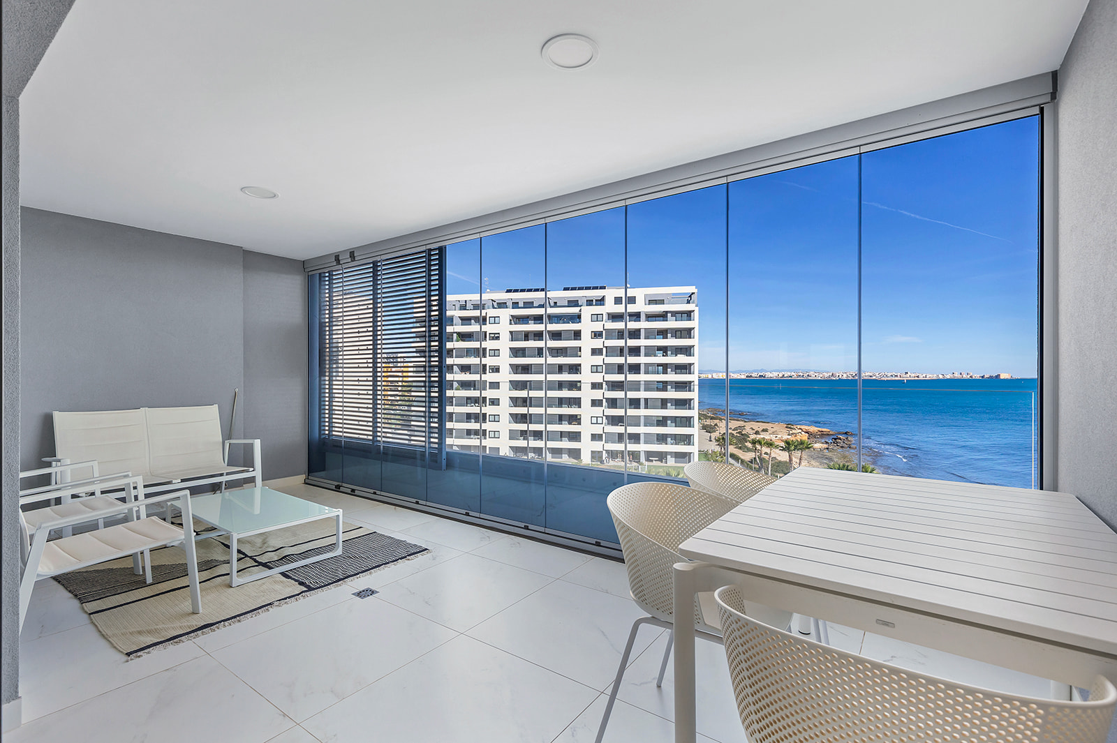 2 Bed, 2 Bath, ApartmentFor Sale, Torrevieja, Alicante