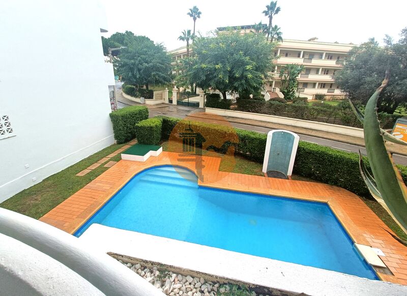 3 Bed, 2 Bath, ApartmentFor Sale, Loulé, Faro