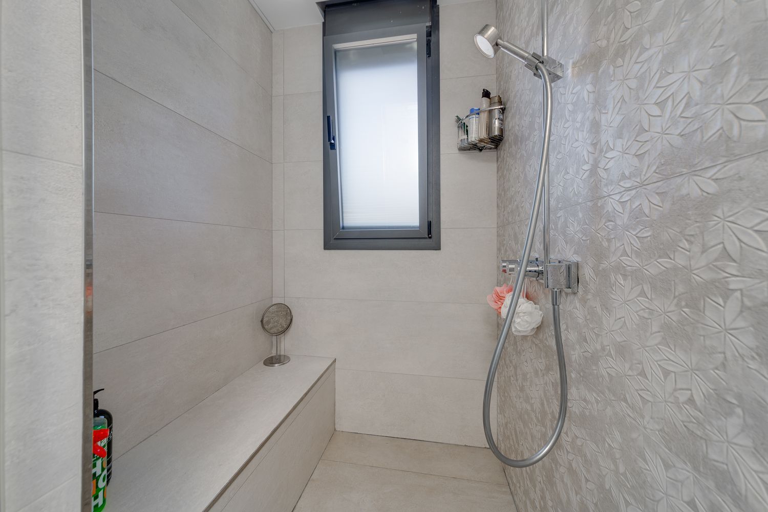 3 Bed, 4 Bath, ApartmentFor Sale, Torrevieja, Alicante