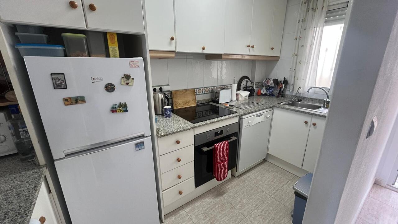 2 Bed, 1 Bath, ApartmentFor Sale, Almoradi, Alicante