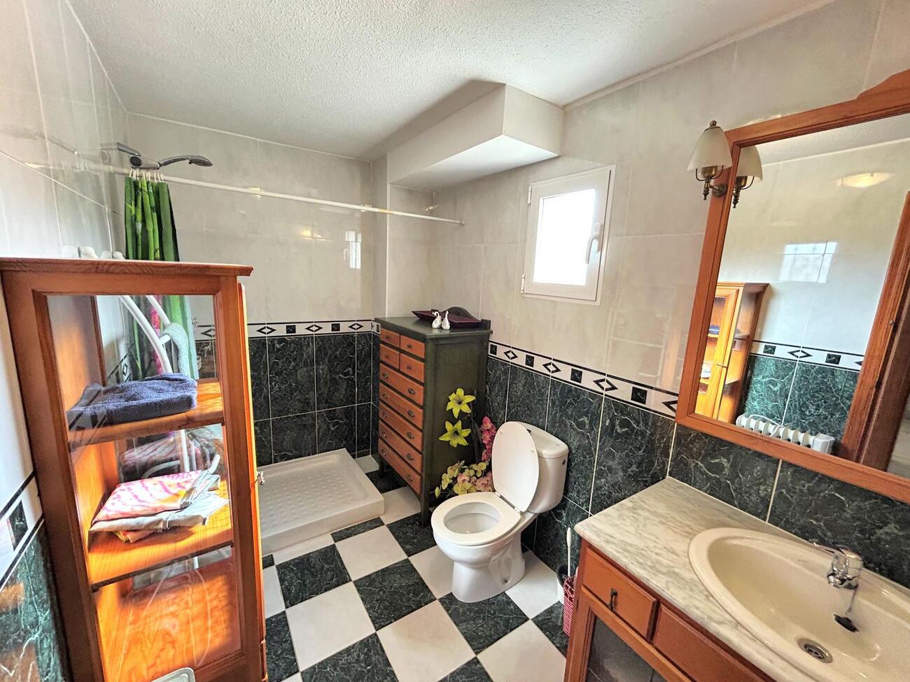 4 Bed, 2 Bath, HouseFor Sale, Villamartin, Alicante