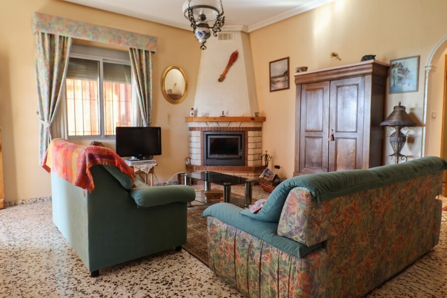 3 Bed, 1 Bath, HouseFor Sale, Hondon De Las Nieves, Alicante