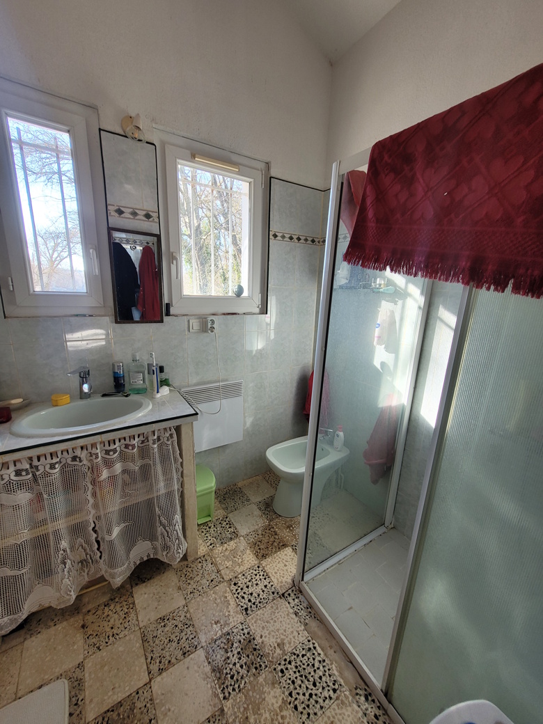 2 Bed, 2 Bath, HouseFor Sale, Beziers, Herault, Languedoc-Roussillon, 34500